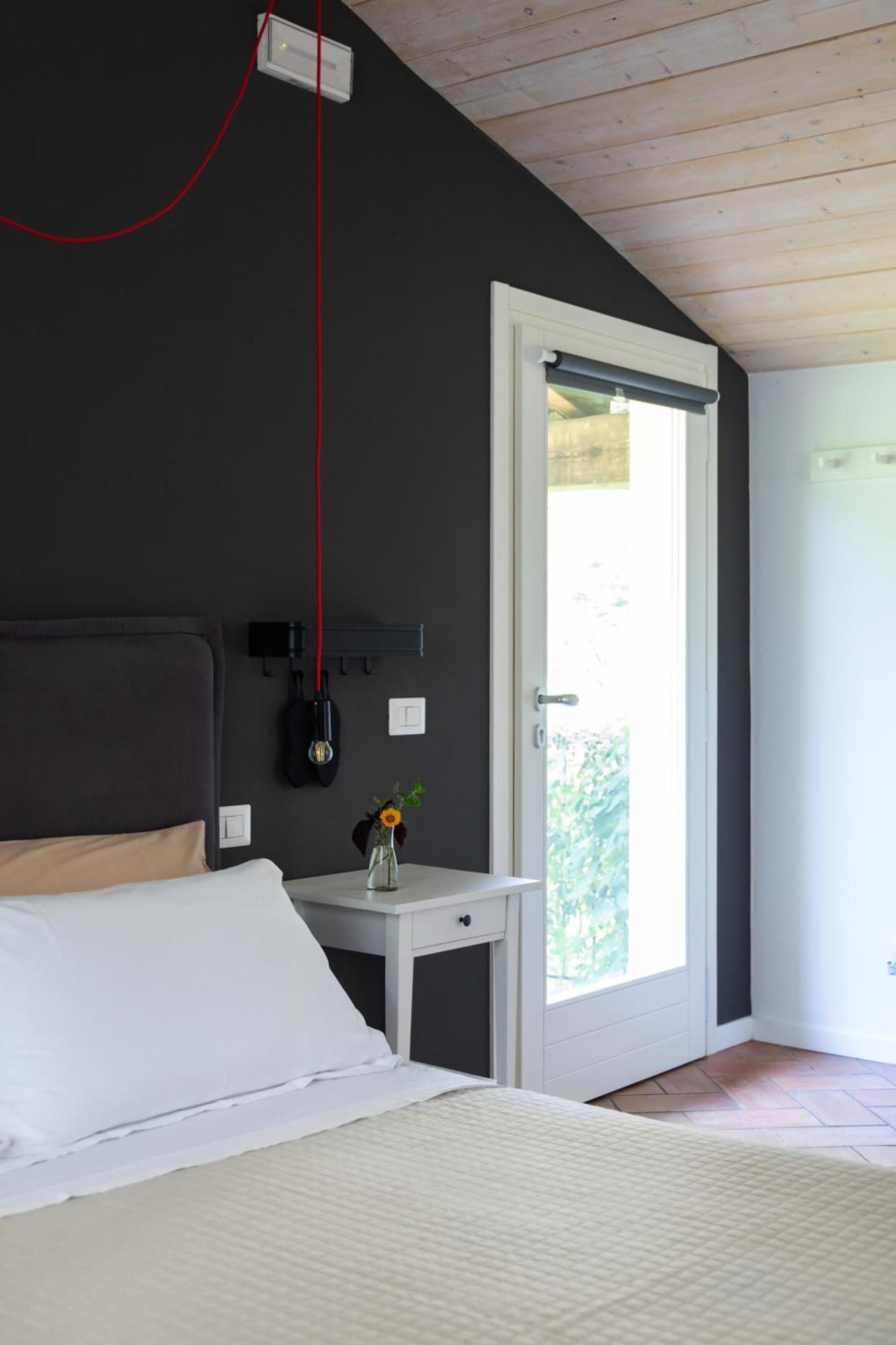 Agriturismo Biomatto Арона Екстериор снимка
